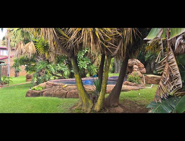 3 BEDROOM HOUSE FOR SALE IN SUIDERBERG